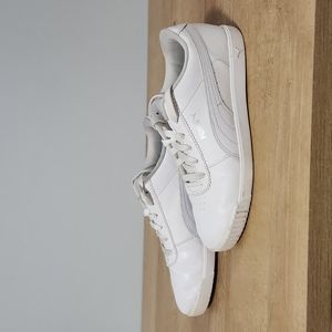 PUMA sneakers white